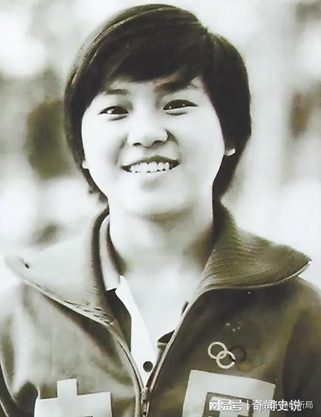 许艳梅，那个从江西小城跳进水里的金凤凰，如今过得怎么样？